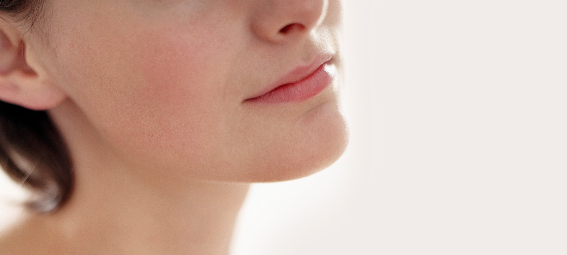 臉部去角質：促進臉部肌膚再生的關鍵（文章）