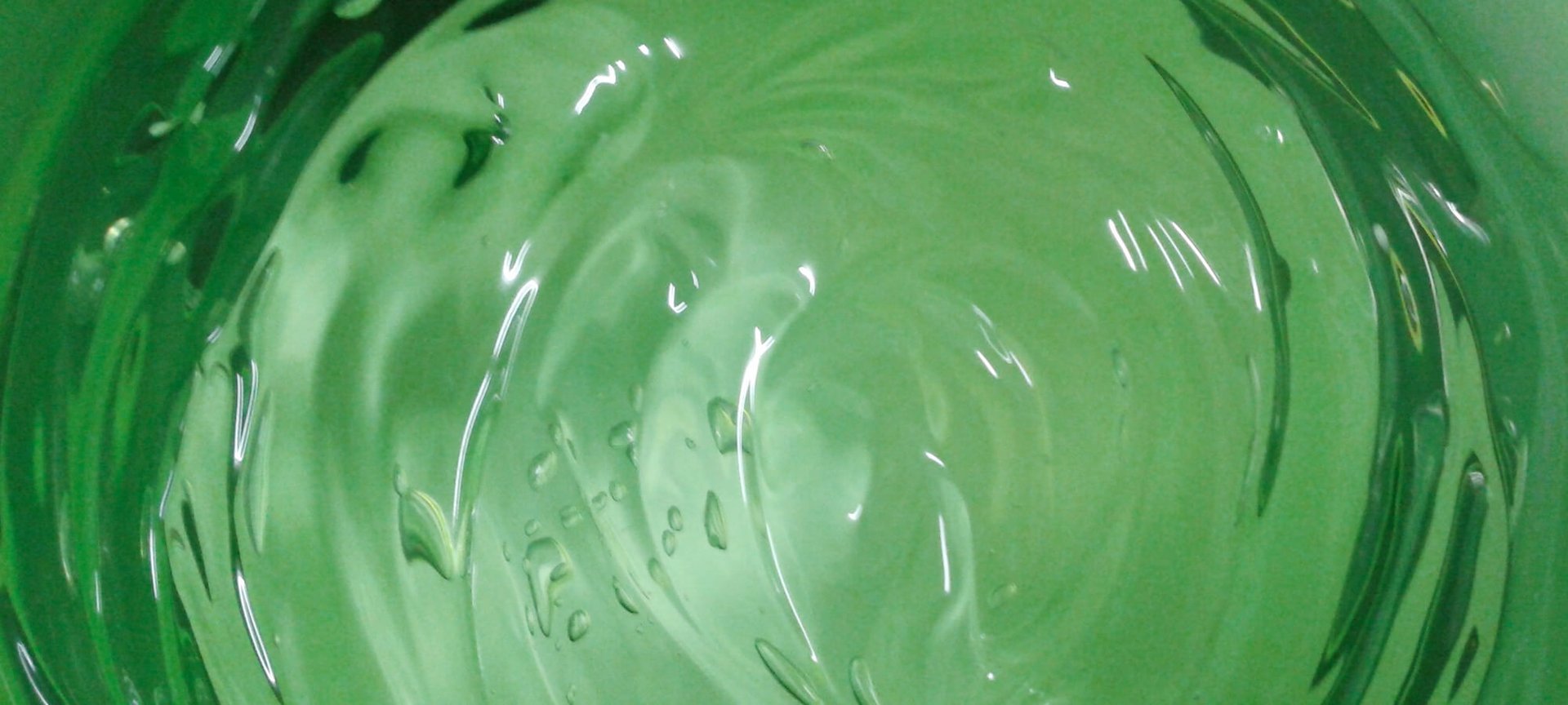 選購指南：找到您的命定精華！（標題）